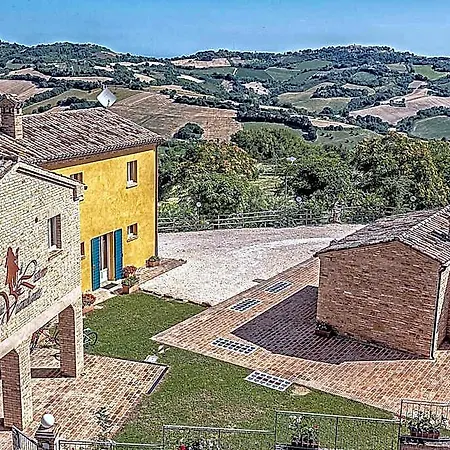 Il Ristoro Del Viandante ホテル 2*